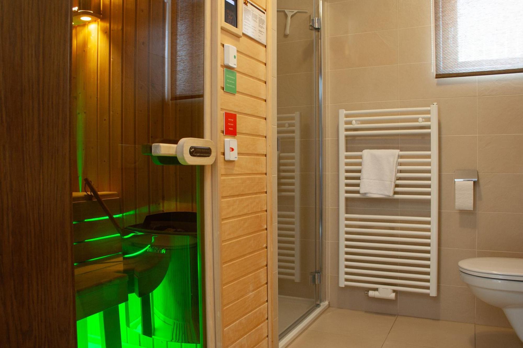 Sissi Park Aparthotel Lachtal Exteriör bild